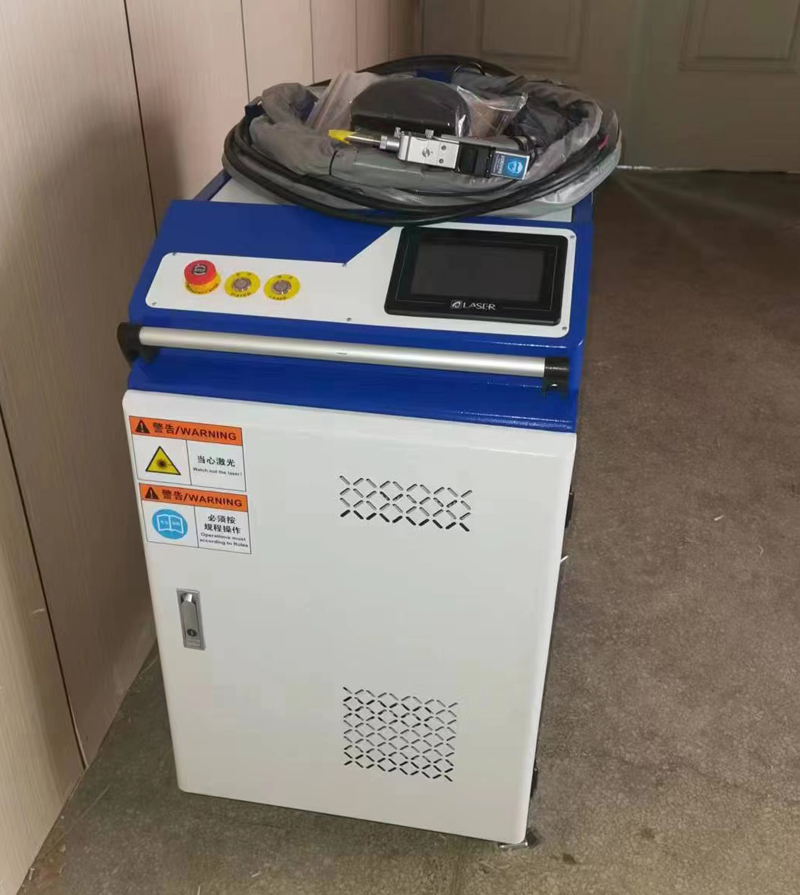China Cheap Price 1000W 1500w  - Laser Rust Removal Machine 1500W recension och pris